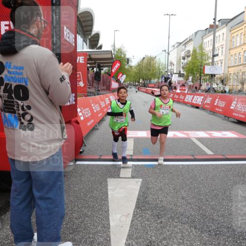 25.04.2026 - Das Zehntel Strokosch-Dieckow http://msf.ph/oto/9620218 25.04.2026 09:13:25 Ziel 1405, 1434, 2394 meine-sportfotos.de