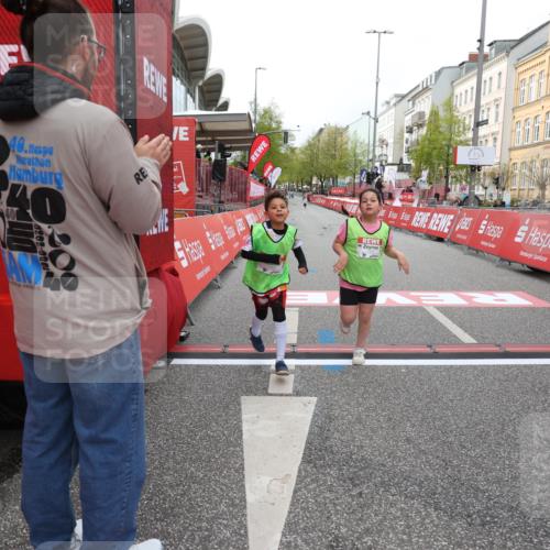 25.04.2026 - Das Zehntel Strokosch-Dieckow http://msf.ph/oto/9620229 25.04.2026 09:13:25 Ziel 1405, 1434, 2394 meine-sportfotos.de