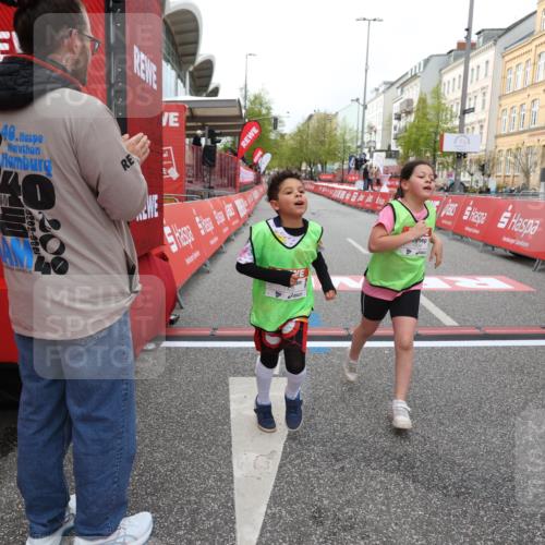 25.04.2026 - Das Zehntel Strokosch-Dieckow http://msf.ph/oto/9620300 25.04.2026 09:13:25 Ziel 1405, 1434, 2394 meine-sportfotos.de