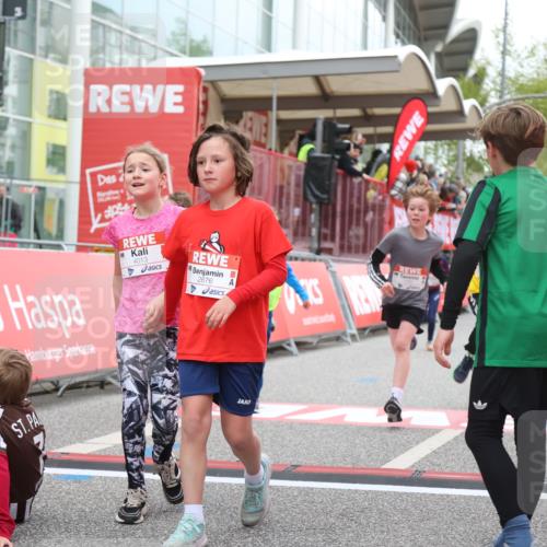 25.04.2026 - Das Zehntel Strokosch-Dieckow http://msf.ph/oto/9620311 25.04.2026 08:50:29 Ziel 1296, 1465, 1791, 1792, 2676, 3204, 4013, 4039, 4055 meine-sportfotos.de