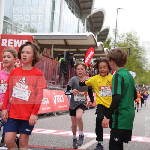 25.04.2026 - Das Zehntel Strokosch-Dieckow http://msf.ph/oto/9620326 25.04.2026 08:50:29 Ziel 1296, 1465, 1791, 1792, 2676, 3204, 4013, 4039, 4055 meine-sportfotos.de