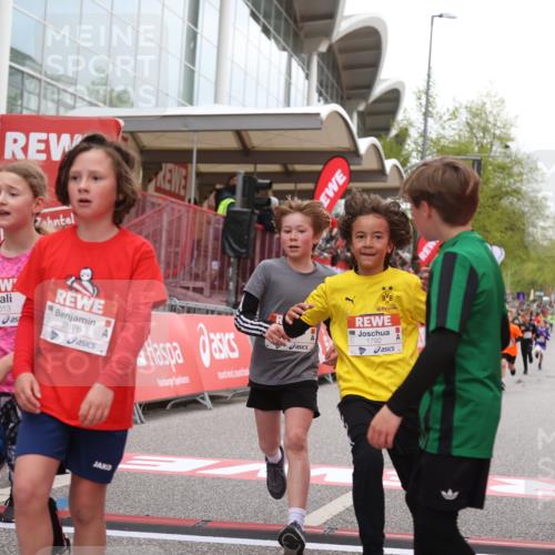 25.04.2026 - Das Zehntel Strokosch-Dieckow http://msf.ph/oto/9620341 25.04.2026 08:50:29 Ziel 1296, 1465, 1791, 1792, 2676, 3204, 4013, 4039, 4055 meine-sportfotos.de