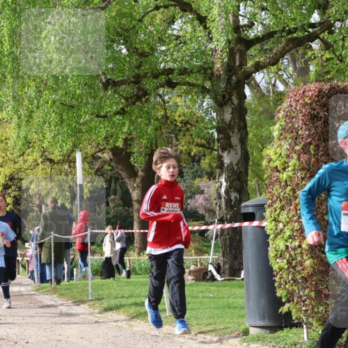 25.04.2026 - Das Zehntel Zöllner http://msf.ph/oto/9620359 25.04.2026 07:38:26 Laufen 3394 meine-sportfotos.de
