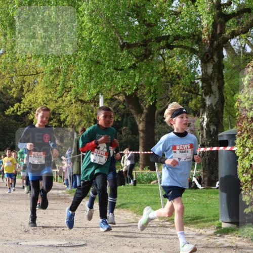 25.04.2026 - Das Zehntel Zöllner http://msf.ph/oto/9620369 25.04.2026 07:38:28 Laufen 1184 meine-sportfotos.de