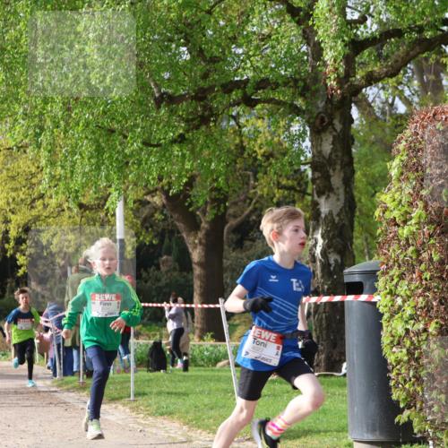 25.04.2026 - Das Zehntel Zöllner http://msf.ph/oto/9620390 25.04.2026 07:38:30 Laufen 4022 meine-sportfotos.de