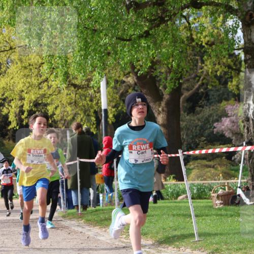 25.04.2026 - Das Zehntel Zöllner http://msf.ph/oto/9620410 25.04.2026 07:38:32 Laufen 1999, 2173 meine-sportfotos.de