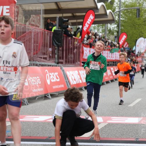 25.04.2026 - Das Zehntel Strokosch-Dieckow http://msf.ph/oto/9620418 25.04.2026 08:50:32 Ziel 1296, 1791, 1792, 2676, 3204, 3569, 3597, 3835, 4013, 4059 meine-sportfotos.de