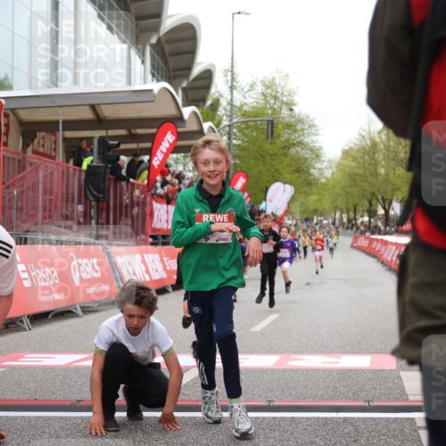 25.04.2026 - Das Zehntel Strokosch-Dieckow http://msf.ph/oto/9620442 25.04.2026 08:50:33 Ziel 1296, 1791, 1792, 2676, 3204, 3569, 3597, 3835, 4013, 4059 meine-sportfotos.de