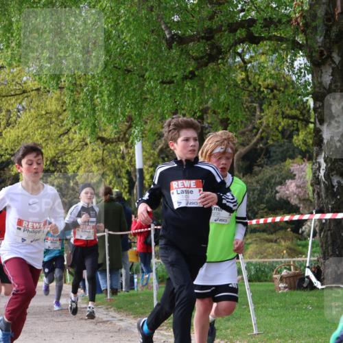 25.04.2026 - Das Zehntel Zöllner http://msf.ph/oto/9620469 25.04.2026 07:38:36 Laufen 3402, 8238, 2005 meine-sportfotos.de