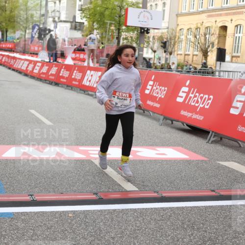 25.04.2026 - Das Zehntel Strokosch-Dieckow http://msf.ph/oto/9620477 25.04.2026 09:13:44 Ziel 2590 meine-sportfotos.de