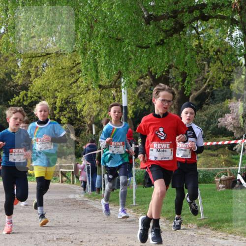 25.04.2026 - Das Zehntel Zöllner http://msf.ph/oto/9620483 25.04.2026 07:38:38 Laufen 4063, 2611 meine-sportfotos.de