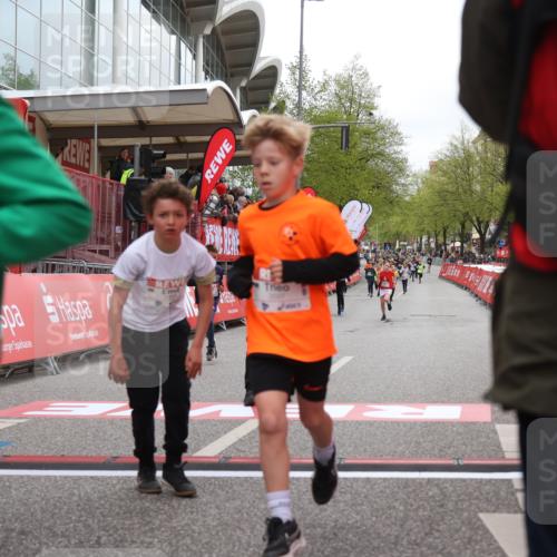 25.04.2026 - Das Zehntel Strokosch-Dieckow http://msf.ph/oto/9620500 25.04.2026 08:50:35 Ziel 1295, 1296, 1791, 1792, 3204, 3370, 3569, 3597, 3621, 3835, 4059 meine-sportfotos.de