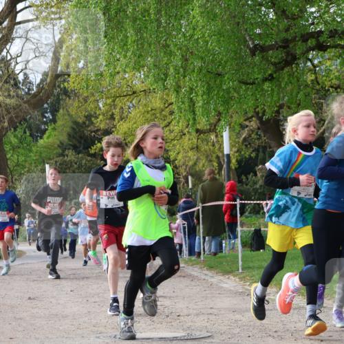 25.04.2026 - Das Zehntel Zöllner http://msf.ph/oto/9620504 25.04.2026 07:38:39 Laufen 4012 meine-sportfotos.de