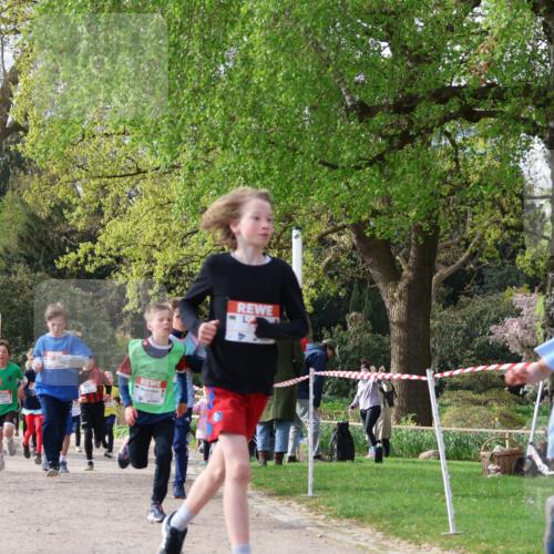 25.04.2026 - Das Zehntel Zöllner http://msf.ph/oto/9620574 25.04.2026 07:38:45 Laufen 1223 meine-sportfotos.de
