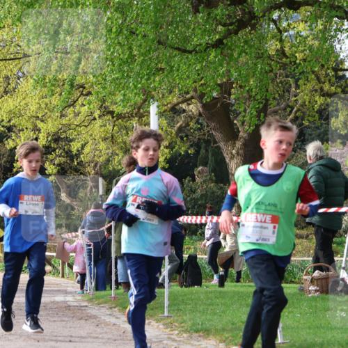 25.04.2026 - Das Zehntel Zöllner http://msf.ph/oto/9620588 25.04.2026 07:38:47 Laufen 3302 meine-sportfotos.de