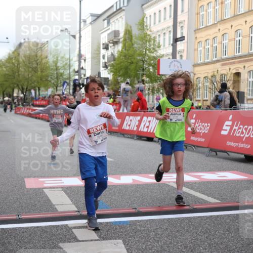 25.04.2026 - Das Zehntel Strokosch-Dieckow http://msf.ph/oto/9620648 25.04.2026 08:51:06 Ziel 1217, 1310, 1554, 1702, 1735, 1764, 2315, 2570, 2731, 2817, 3118, 3194, 3230, 3546, 3557, 3607, 4052 meine-sportfotos.de