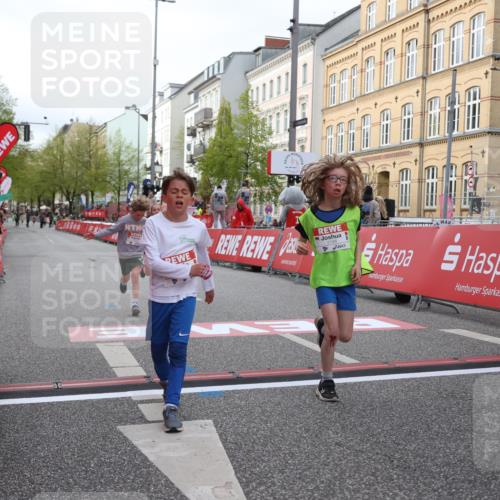25.04.2026 - Das Zehntel Strokosch-Dieckow http://msf.ph/oto/9620673 25.04.2026 08:51:06 Ziel 1217, 1310, 1554, 1702, 1735, 1764, 2315, 2570, 2731, 2817, 3118, 3194, 3230, 3546, 3557, 3607, 4052 meine-sportfotos.de
