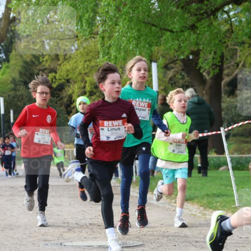 25.04.2026 - Das Zehntel Zöllner http://msf.ph/oto/9620684 25.04.2026 07:38:56 Laufen 3699, 2502 meine-sportfotos.de
