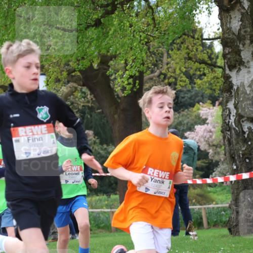 25.04.2026 - Das Zehntel Zöllner http://msf.ph/oto/9620699 25.04.2026 11:38:58 Laufen 10008, 10857, 12437 meine-sportfotos.de