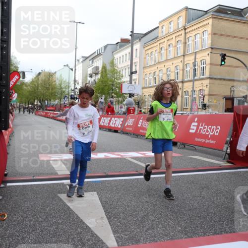 25.04.2026 - Das Zehntel Strokosch-Dieckow http://msf.ph/oto/9620703 25.04.2026 08:51:07 Ziel 1217, 1310, 1554, 1702, 1735, 1764, 2315, 2570, 2731, 2817, 3118, 3194, 3230, 3546, 3557, 3607, 4052 meine-sportfotos.de