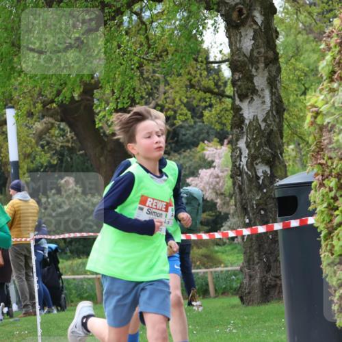 25.04.2026 - Das Zehntel Zöllner http://msf.ph/oto/9620733 25.04.2026 11:38:59 Laufen 10666 meine-sportfotos.de
