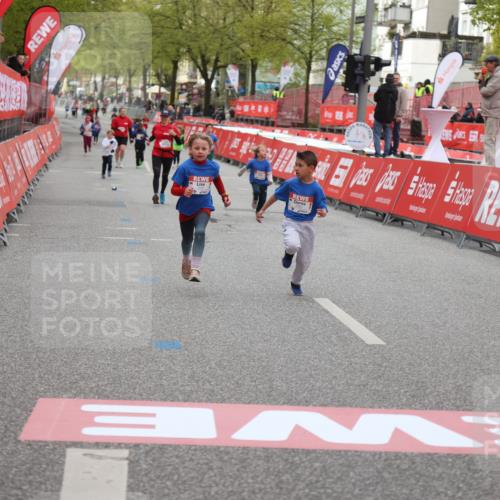 25.04.2026 - Das Zehntel Strokosch-Dieckow http://msf.ph/oto/9620735 25.04.2026 09:13:58 Ziel 2083 meine-sportfotos.de