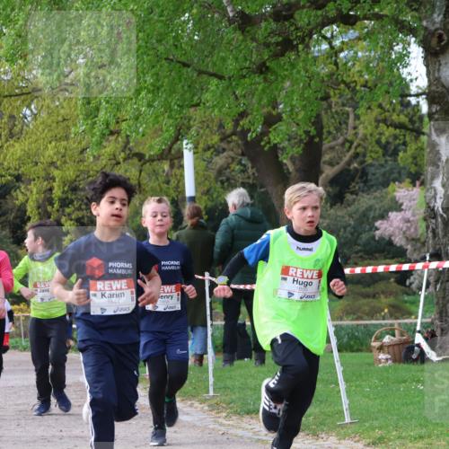 25.04.2026 - Das Zehntel Zöllner http://msf.ph/oto/9620739 25.04.2026 07:39:05 Laufen 2339, 1844, 1856, 1885 meine-sportfotos.de