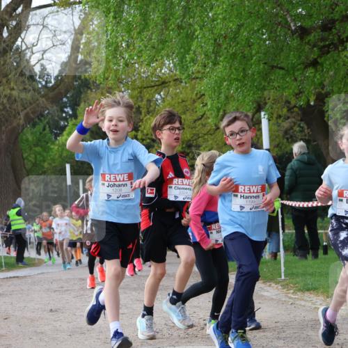 25.04.2026 - Das Zehntel Zöllner http://msf.ph/oto/9620763 25.04.2026 07:39:06 Laufen 1208, 2324, 7, 1199, 2339 meine-sportfotos.de