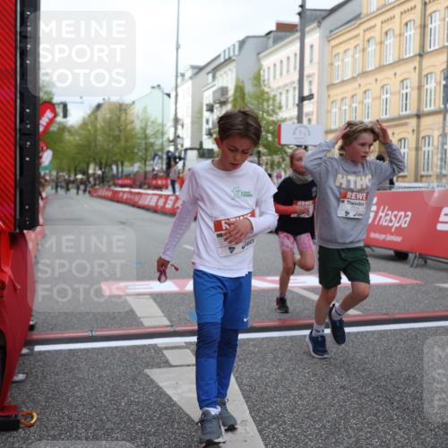 25.04.2026 - Das Zehntel Strokosch-Dieckow http://msf.ph/oto/9620766 25.04.2026 08:51:08 Ziel 1217, 1310, 1554, 1702, 1735, 2315, 2497, 2570, 2817, 3118, 3194, 3230, 3546, 3554, 3557, 4052 meine-sportfotos.de