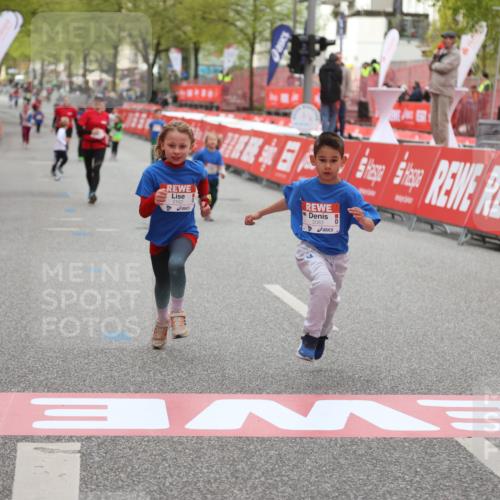 25.04.2026 - Das Zehntel Strokosch-Dieckow http://msf.ph/oto/9620774 25.04.2026 09:13:59 Ziel 2083 meine-sportfotos.de
