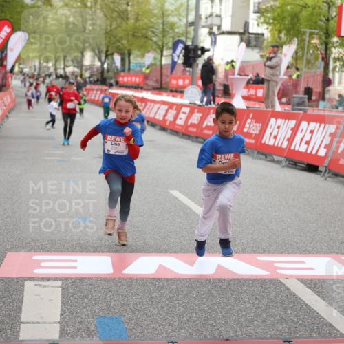 25.04.2026 - Das Zehntel Strokosch-Dieckow http://msf.ph/oto/9620781 25.04.2026 09:13:59 Ziel 2083 meine-sportfotos.de