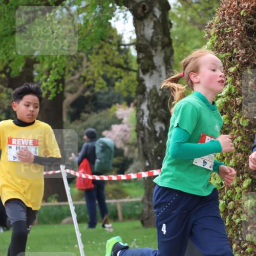 25.04.2026 - Das Zehntel Zöllner http://msf.ph/oto/9620801 25.04.2026 11:39:00 Laufen 11858, 10857 meine-sportfotos.de