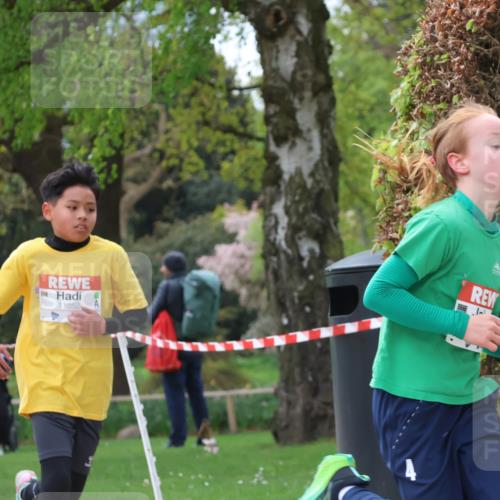25.04.2026 - Das Zehntel Zöllner http://msf.ph/oto/9620805 25.04.2026 11:39:00 Laufen 11858, 11852 meine-sportfotos.de