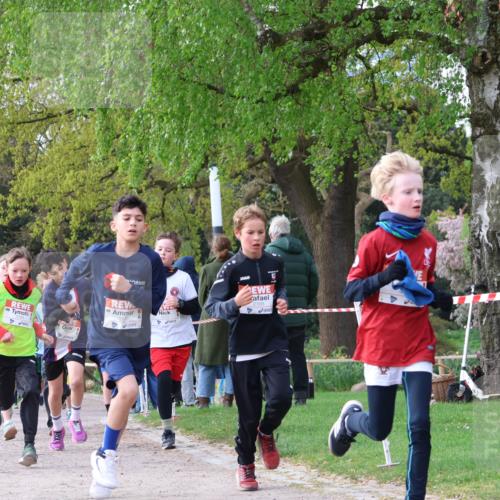 25.04.2026 - Das Zehntel Zöllner http://msf.ph/oto/9620814 25.04.2026 07:39:12 Laufen 3971 meine-sportfotos.de