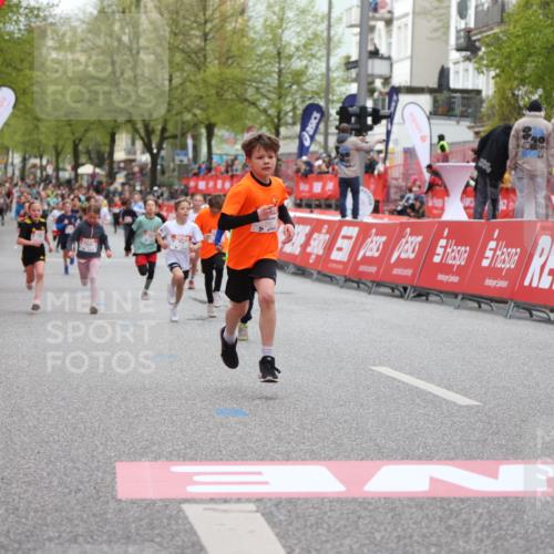 25.04.2026 - Das Zehntel Strokosch-Dieckow http://msf.ph/oto/9620863 25.04.2026 08:52:14 Ziel 1111, 1250, 1281, 1974, 2044, 2729, 2966, 3116, 3190, 3227, 3335, 3428, 3572, 3585, 3917, 3932, 3994, 4040, 4053 meine-sportfotos.de