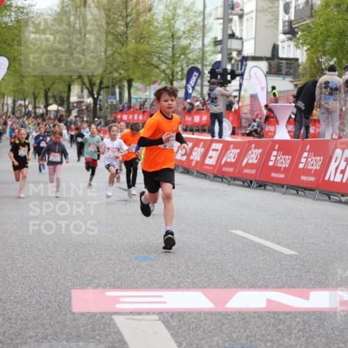 25.04.2026 - Das Zehntel Strokosch-Dieckow http://msf.ph/oto/9620871 25.04.2026 08:52:14 Ziel 1111, 1250, 1281, 1974, 2044, 2729, 2966, 3116, 3190, 3227, 3335, 3428, 3572, 3585, 3917, 3932, 3994, 4040, 4053 meine-sportfotos.de