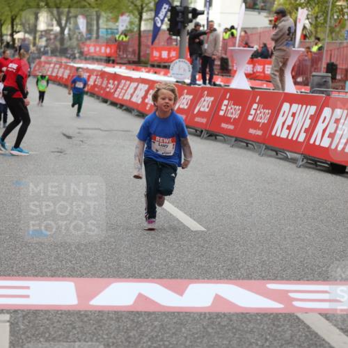 25.04.2026 - Das Zehntel Strokosch-Dieckow http://msf.ph/oto/9620935 25.04.2026 09:14:02 Ziel 2083, 2102 meine-sportfotos.de