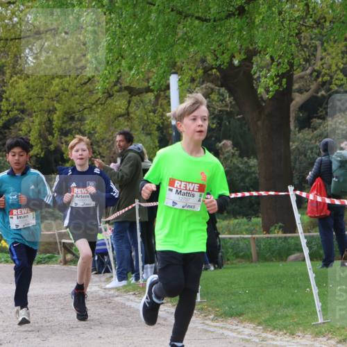 25.04.2026 - Das Zehntel Zöllner http://msf.ph/oto/9620940 25.04.2026 11:39:03 Laufen 12170, 12991, 12737, 795 meine-sportfotos.de