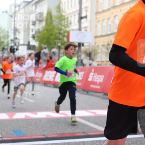 25.04.2026 - Das Zehntel Strokosch-Dieckow http://msf.ph/oto/9620984 25.04.2026 08:52:17 Ziel 1111, 1198, 1281, 1509, 1634, 1974, 2044, 2261, 2262, 2299, 2313, 2892, 2966, 3087, 3116, 3227, 3335, 3585, 3587, 3917, 3994 meine-sportfotos.de
