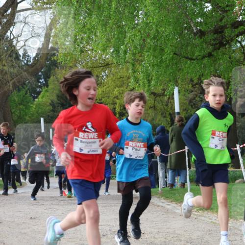 25.04.2026 - Das Zehntel Zöllner http://msf.ph/oto/9620992 25.04.2026 07:39:26 Laufen 2676, 2164, 3244 meine-sportfotos.de