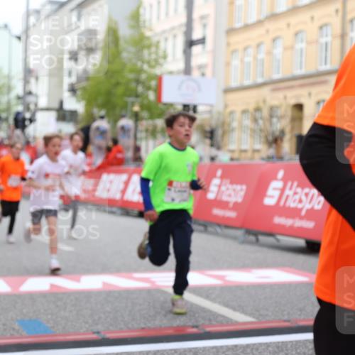 25.04.2026 - Das Zehntel Strokosch-Dieckow http://msf.ph/oto/9620996 25.04.2026 08:52:17 Ziel 1111, 1198, 1281, 1509, 1634, 1974, 2044, 2261, 2262, 2299, 2313, 2892, 2966, 3087, 3116, 3227, 3335, 3585, 3587, 3917, 3994 meine-sportfotos.de