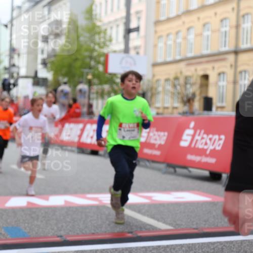 25.04.2026 - Das Zehntel Strokosch-Dieckow http://msf.ph/oto/9621009 25.04.2026 08:52:17 Ziel 1111, 1198, 1281, 1509, 1634, 1974, 2044, 2261, 2262, 2299, 2313, 2892, 2966, 3087, 3116, 3227, 3335, 3585, 3587, 3917, 3994 meine-sportfotos.de