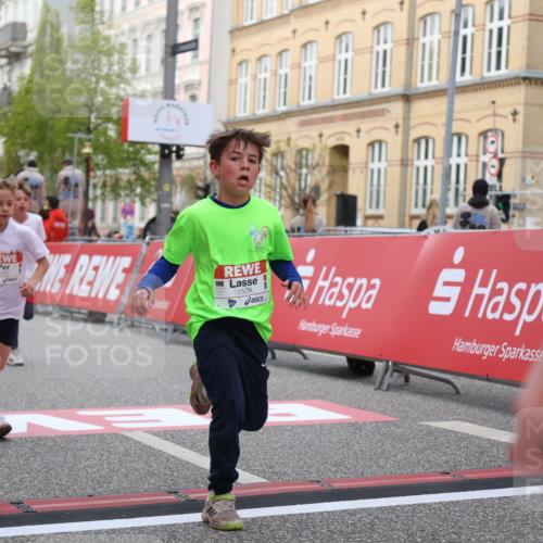 25.04.2026 - Das Zehntel Strokosch-Dieckow http://msf.ph/oto/9621015 25.04.2026 08:52:18 Ziel 1111, 1198, 1281, 1509, 1634, 1974, 2044, 2261, 2262, 2299, 2313, 2892, 2966, 3040, 3087, 3116, 3585, 3587, 3917 meine-sportfotos.de