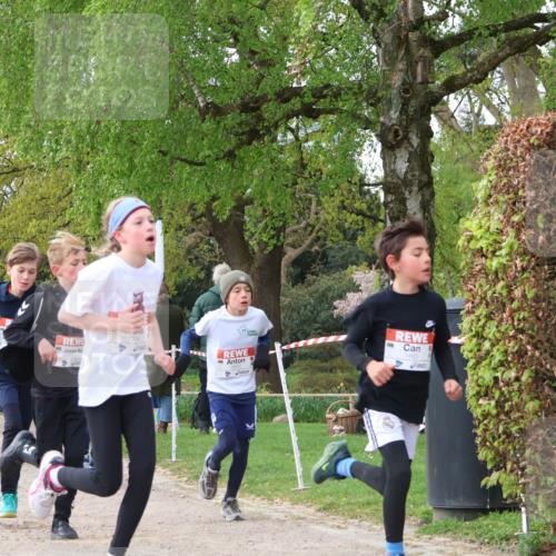 25.04.2026 - Das Zehntel Zöllner http://msf.ph/oto/9621053 25.04.2026 07:39:29 Laufen 1034 meine-sportfotos.de