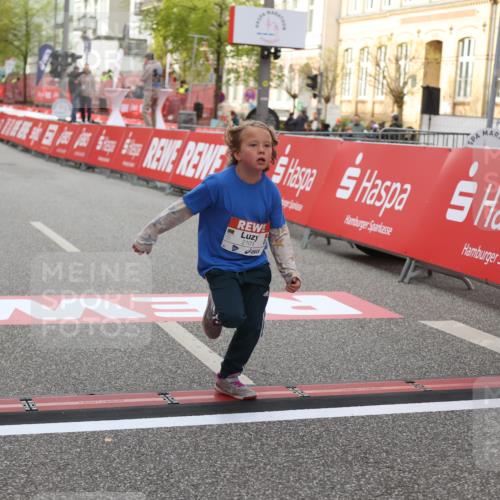 25.04.2026 - Das Zehntel Strokosch-Dieckow http://msf.ph/oto/9621055 25.04.2026 09:14:03 Ziel 2083, 2102 meine-sportfotos.de