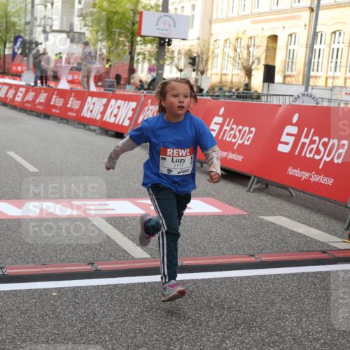 25.04.2026 - Das Zehntel Strokosch-Dieckow http://msf.ph/oto/9621074 25.04.2026 09:14:03 Ziel 2083, 2102 meine-sportfotos.de