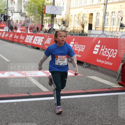 25.04.2026 - Das Zehntel Strokosch-Dieckow http://msf.ph/oto/9621085 25.04.2026 09:14:03 Ziel 2083, 2102 meine-sportfotos.de