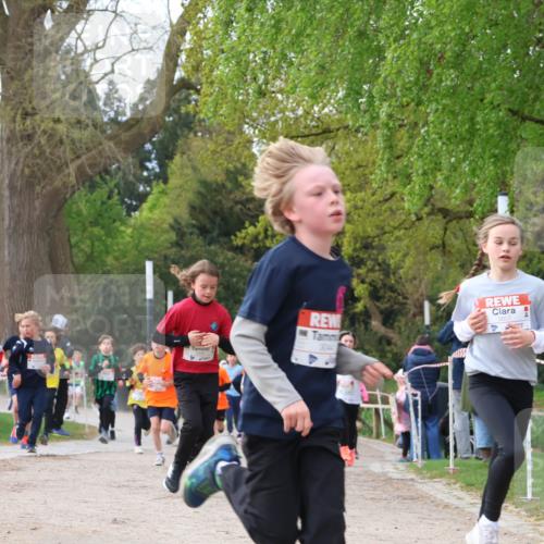 25.04.2026 - Das Zehntel Zöllner http://msf.ph/oto/9621091 25.04.2026 07:39:32 Laufen 3044 meine-sportfotos.de