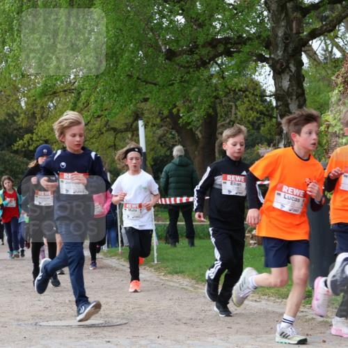 25.04.2026 - Das Zehntel Zöllner http://msf.ph/oto/9621129 25.04.2026 07:39:37 Laufen 3608 meine-sportfotos.de
