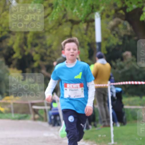 25.04.2026 - Das Zehntel Zöllner http://msf.ph/oto/9621134 25.04.2026 11:39:07 Laufen 888 meine-sportfotos.de